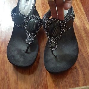 White mountain shoes